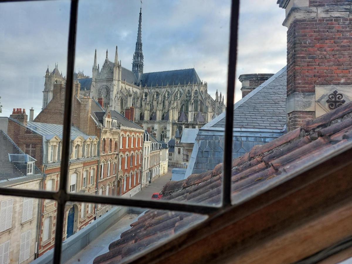 Maison Au Pied De La Cathedrale Amiens Centre Exteriör bild